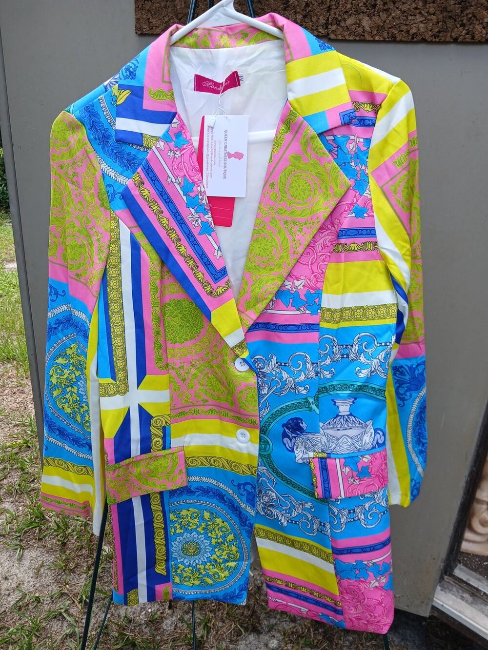 New BOLD Mundefeis Baroque Print Juniors Medium Jacket Longer Length Blazer Pink
